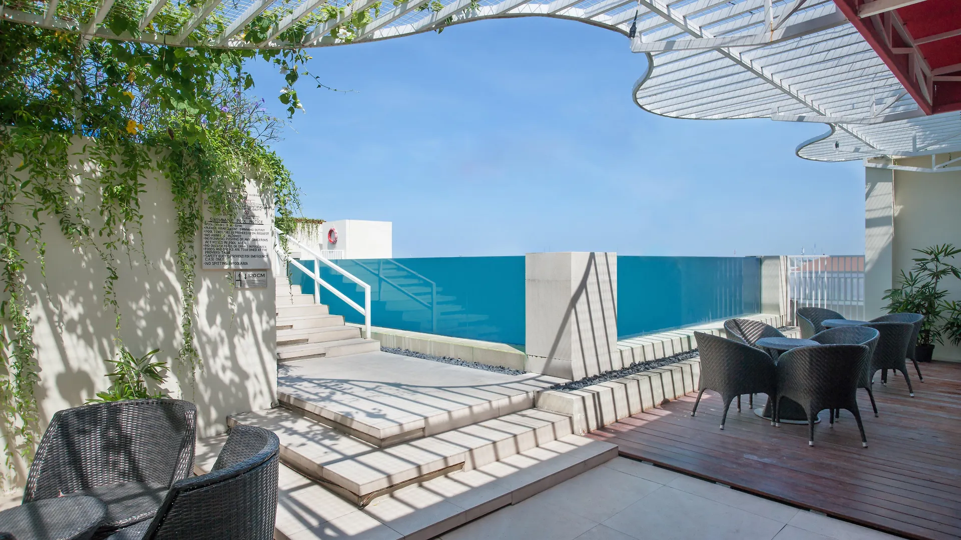 Atanaya Kuta Bali Hotel