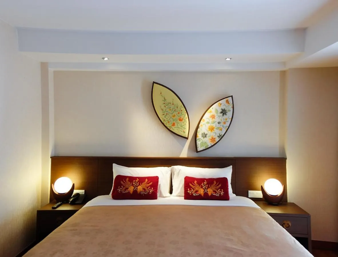 ****  Atanaya Kuta Bali Hotel Indonesia